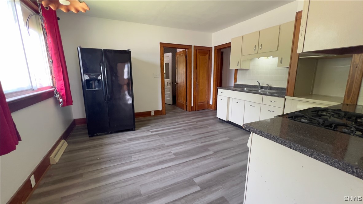 1324 Butternut Street, Utica, New York image 2