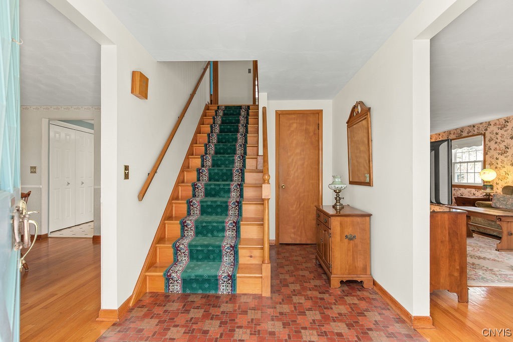 5597 Sunview Drive, Elbridge, New York image 22