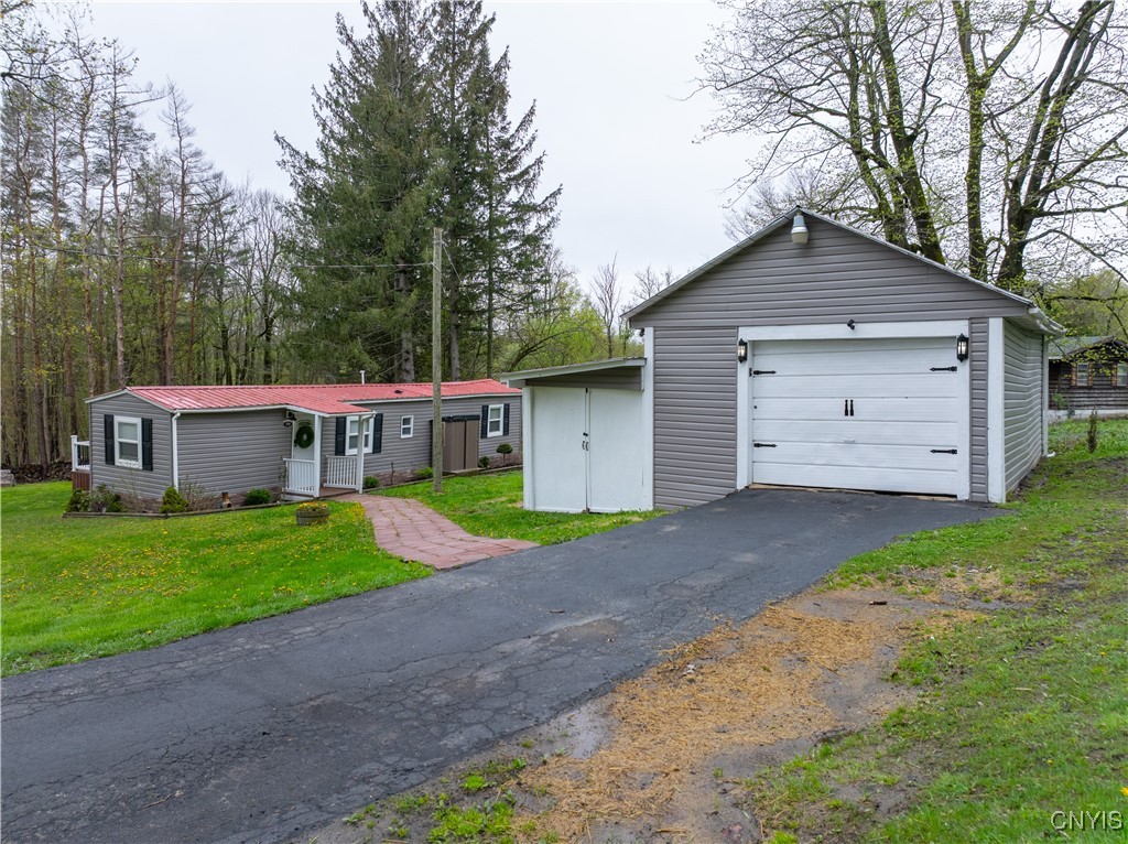 750 Mckennan Road, Herkimer, New York image 1