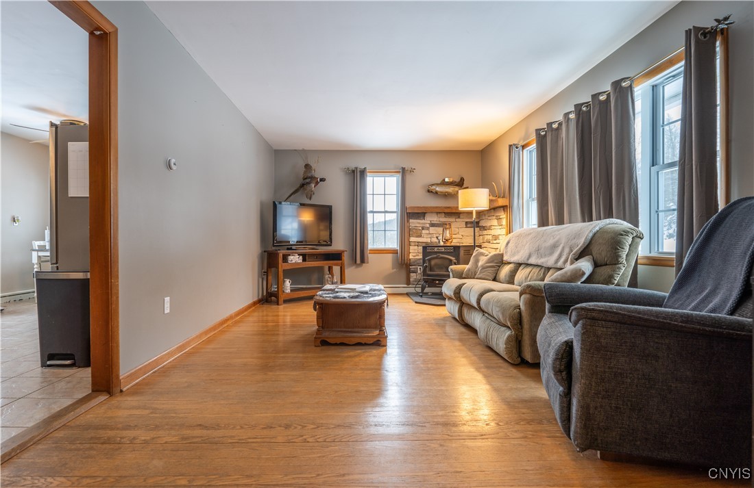 661 Old State Road, Newport, New York image 3