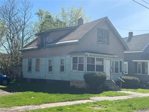 413 Fitch Street, Syracuse, NY 13204 - MLS#: S1605685