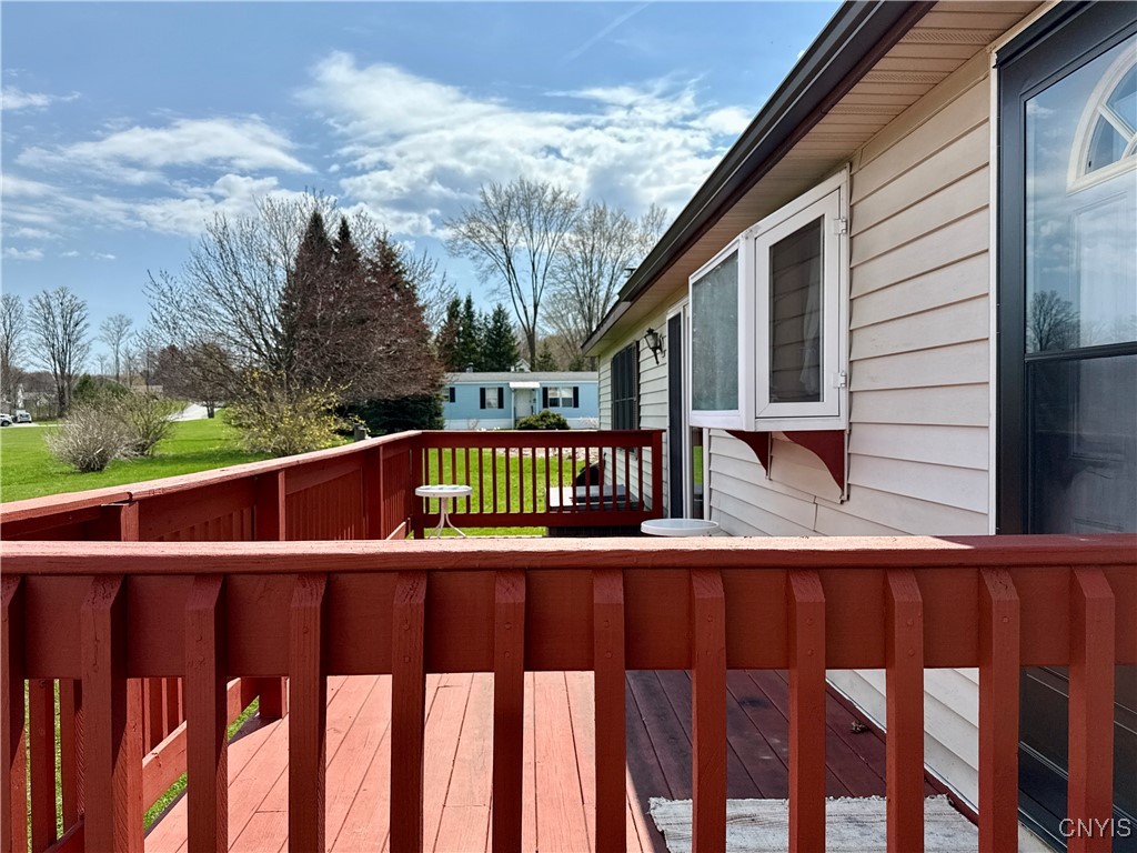 320 Matthew Drive, New Hartford, New York image 7