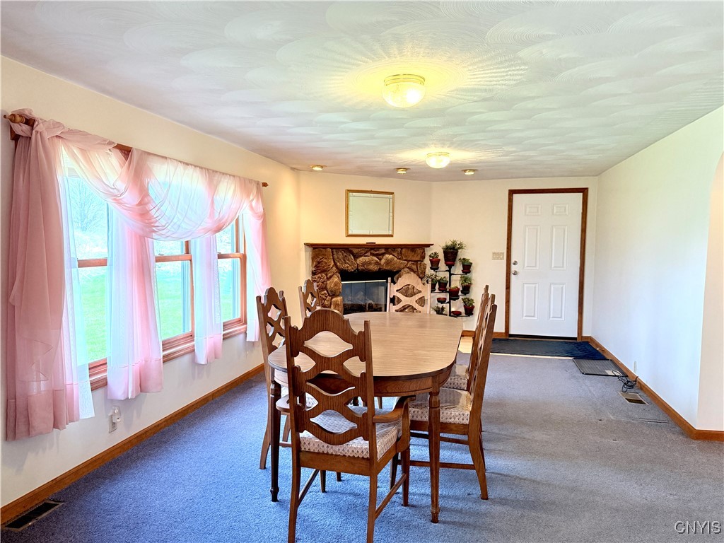 320 Matthew Drive, New Hartford, New York image 12