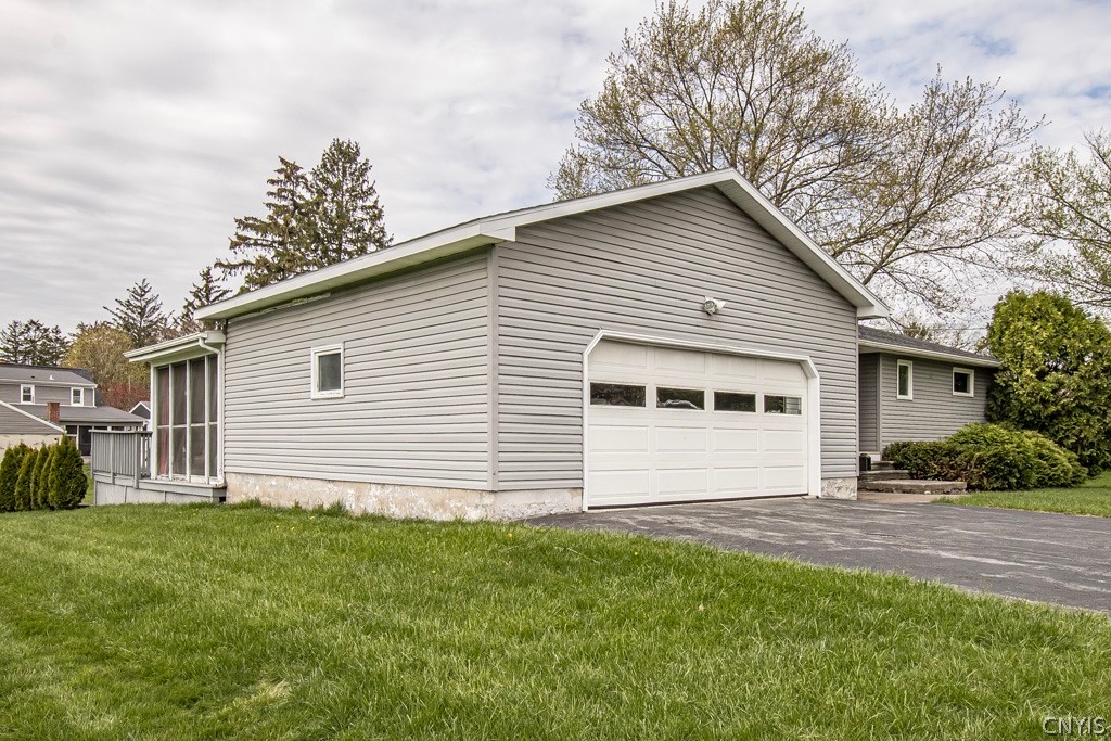 403 Stillwell Circle