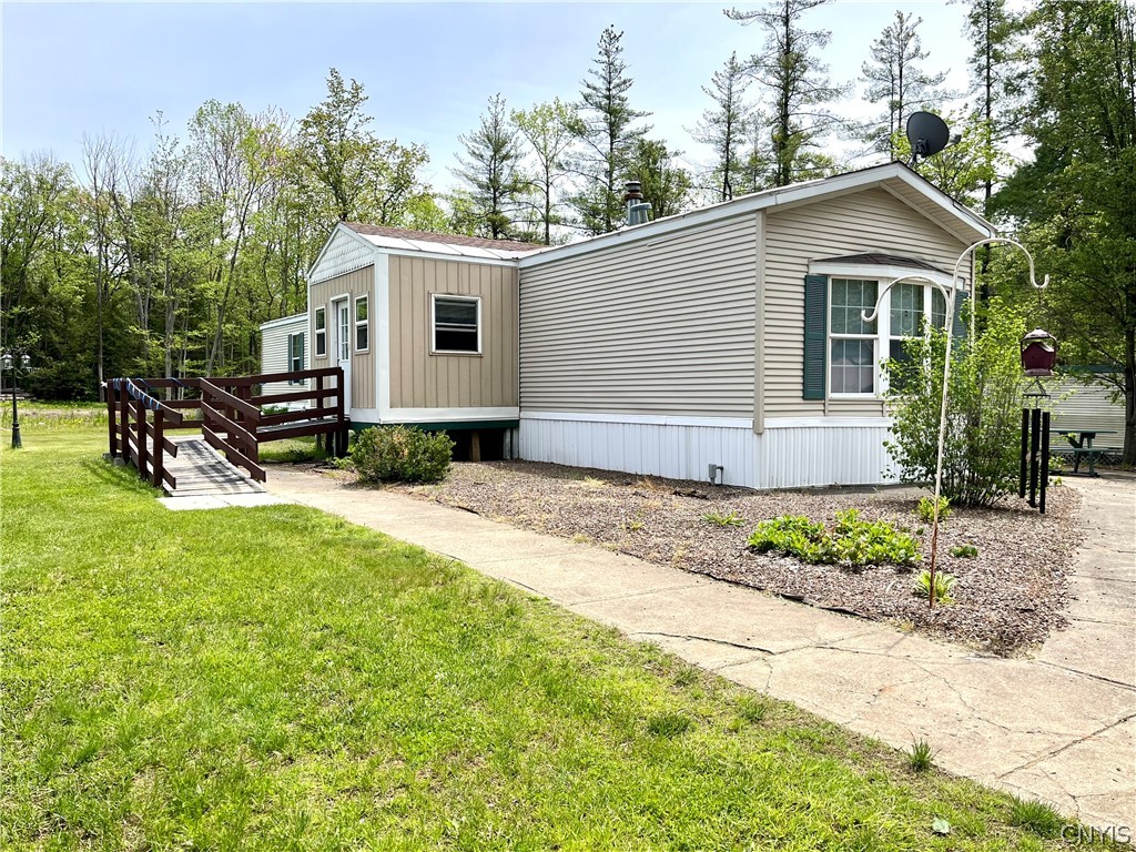83 Stoney Robbey Road