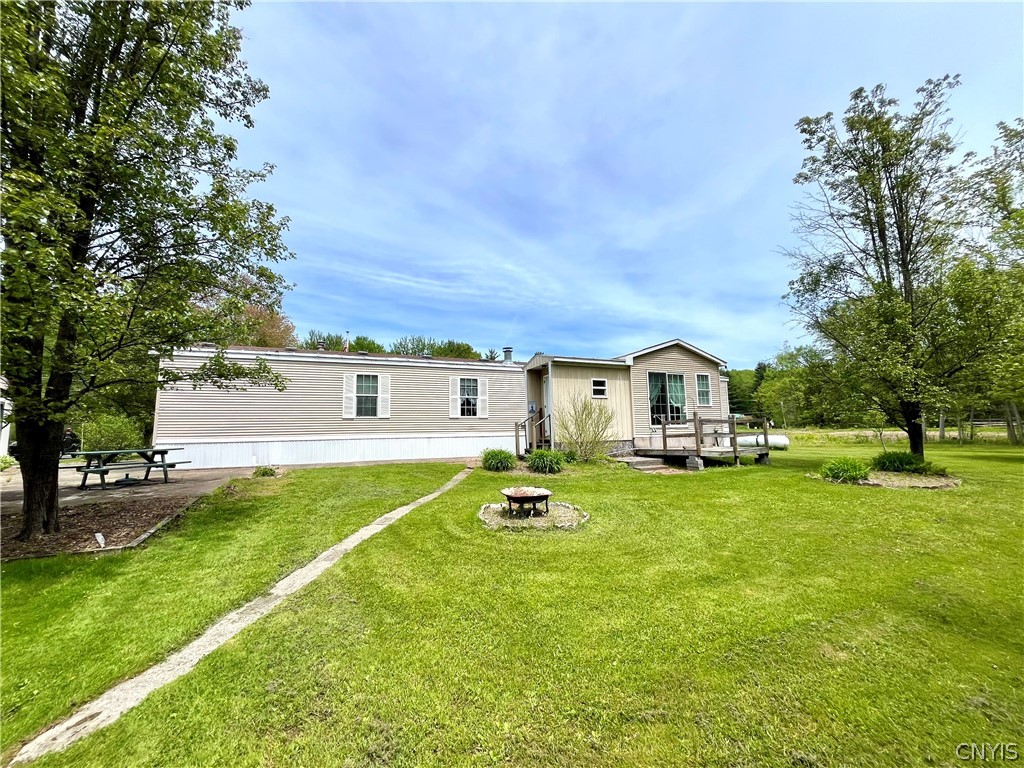 83 Stoney Robbey Road