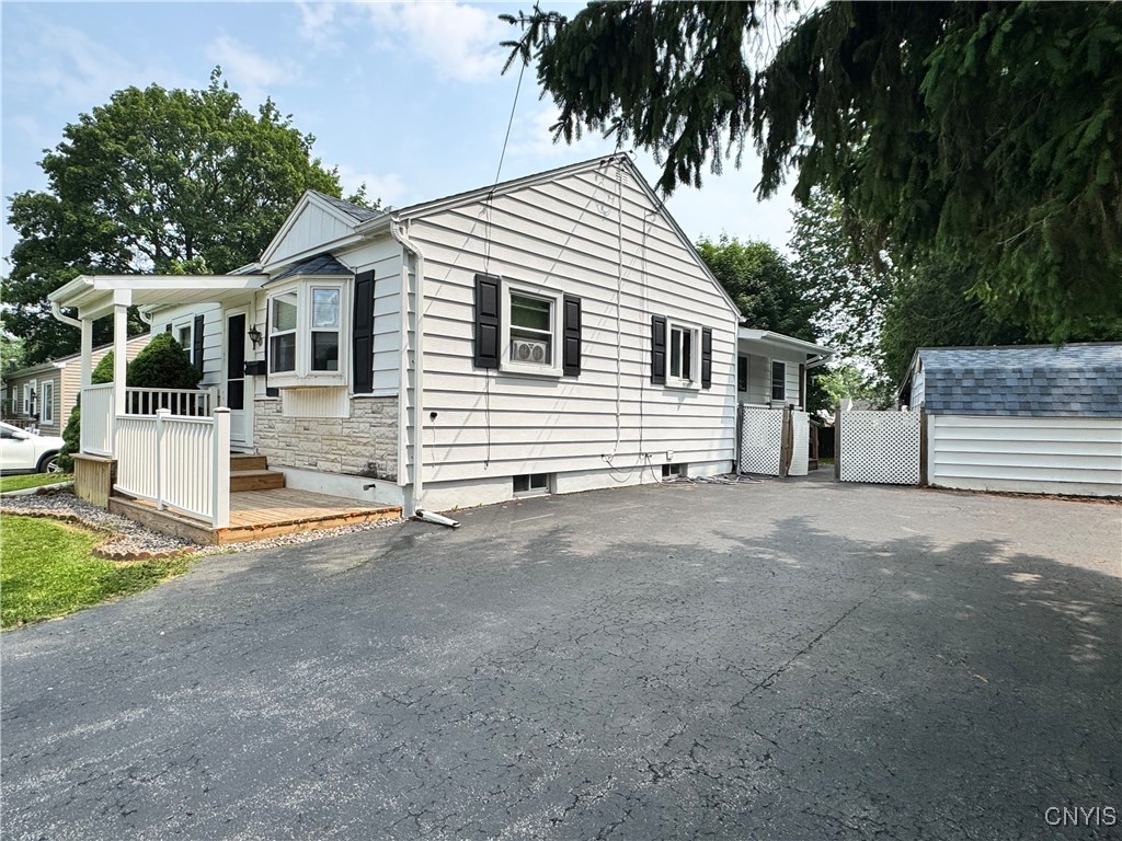 104 Lansdale Road
