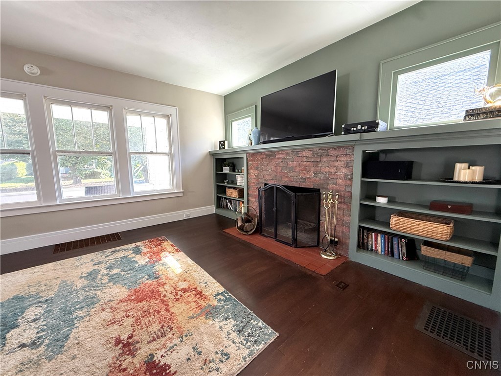 Cortland, New York 13045, United States, 4 Bedrooms Bedrooms, ,2 BathroomsBathrooms,Residential,Active,219408