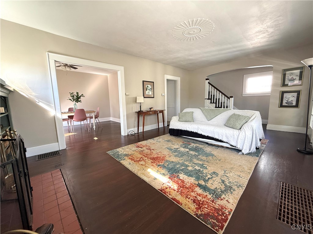 Cortland, New York 13045, United States, 4 Bedrooms Bedrooms, ,2 BathroomsBathrooms,Residential,Active,219408