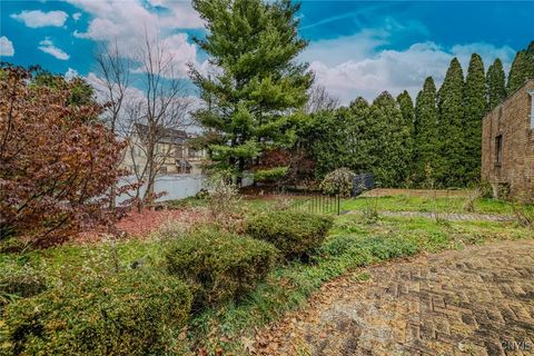 Tiny photo for 628 Rugby Road, Syracuse, NY 13203 (MLS # S1659223)