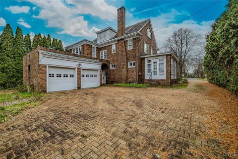 Tiny photo for 628 Rugby Road, Syracuse, NY 13203 (MLS # S1659223)