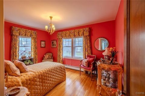 Tiny photo for 628 Rugby Road, Syracuse, NY 13203 (MLS # S1659223)