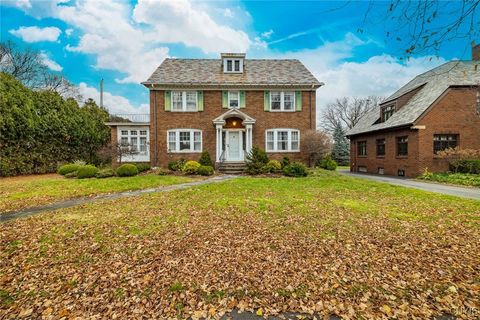 Tiny photo for 628 Rugby Road, Syracuse, NY 13203 (MLS # S1659223)