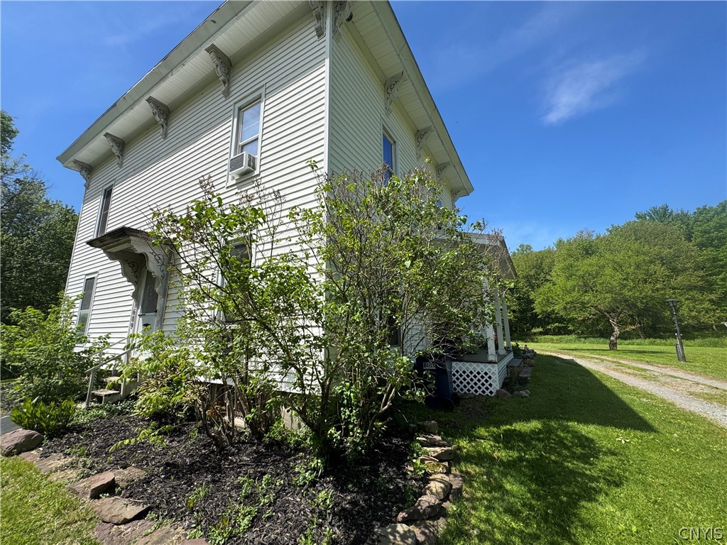 1689 Hillsboro Road