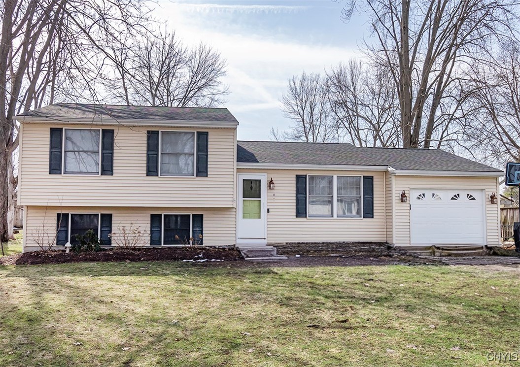 4228 Balboa Drive, Clay, New York image 1