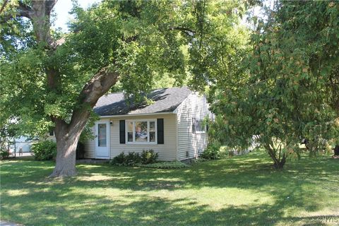 146 N Burdick Street, Manlius, NY 13066 - #: S1637756