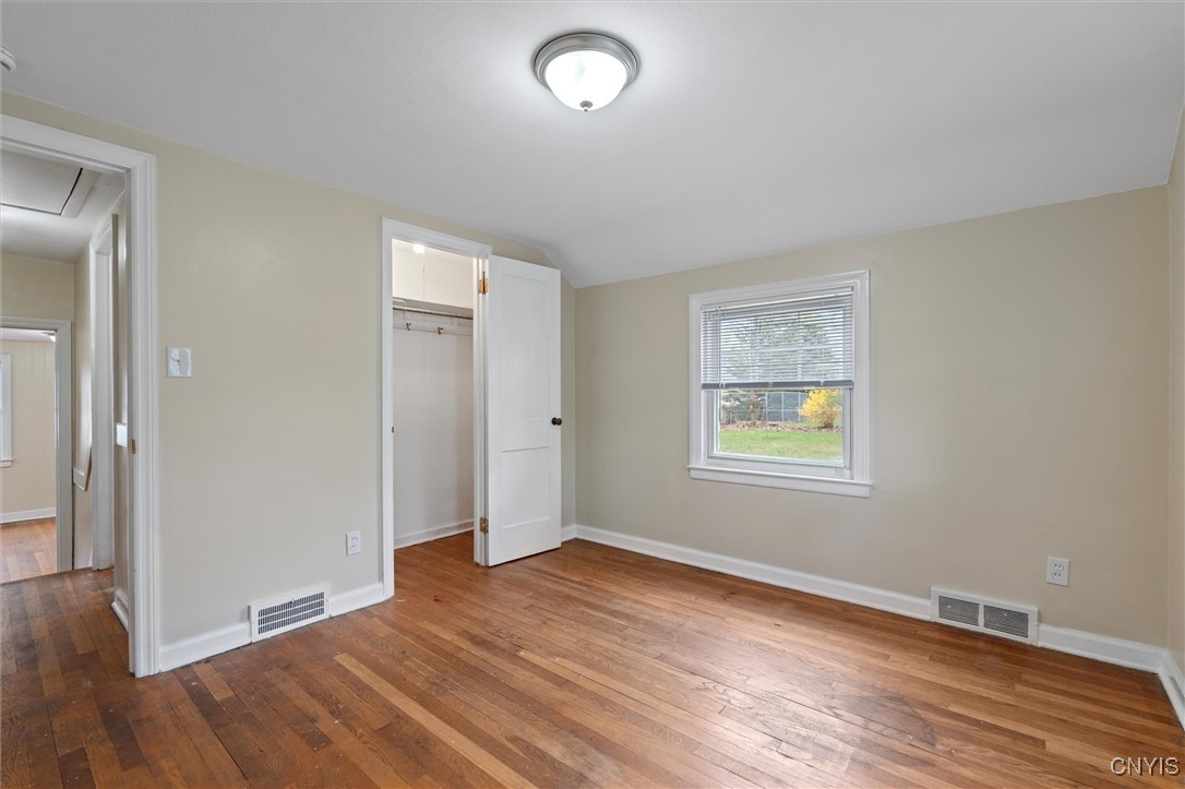 1447 Comstock Avenue, Syracuse, New York image 25