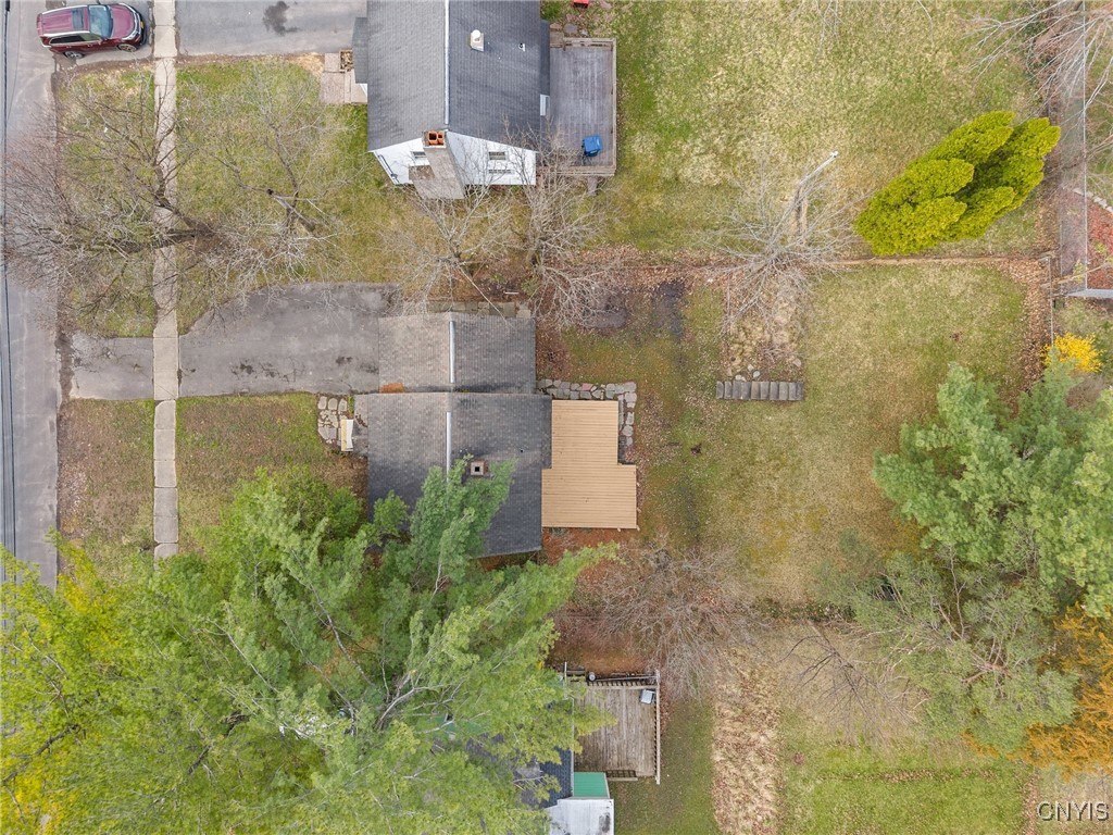 1447 Comstock Avenue, Syracuse, New York image 39