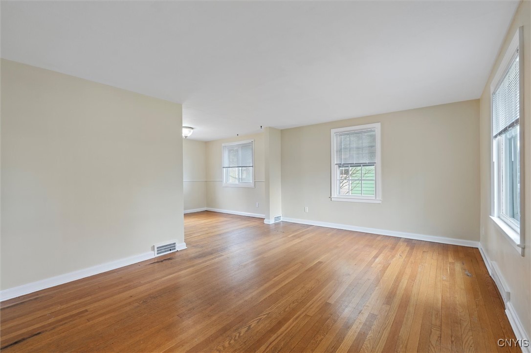 1447 Comstock Avenue, Syracuse, New York image 8