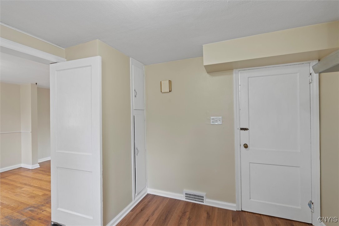 1447 Comstock Avenue, Syracuse, New York image 20
