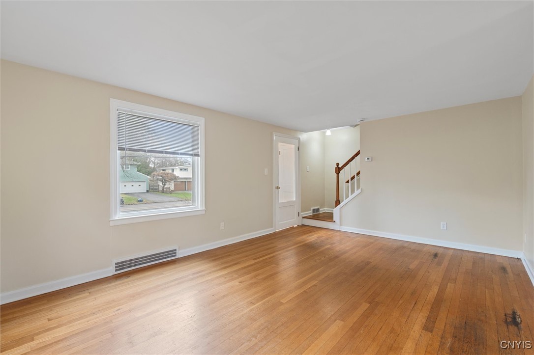 1447 Comstock Avenue, Syracuse, New York image 7