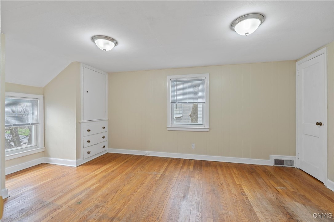 1447 Comstock Avenue, Syracuse, New York image 23