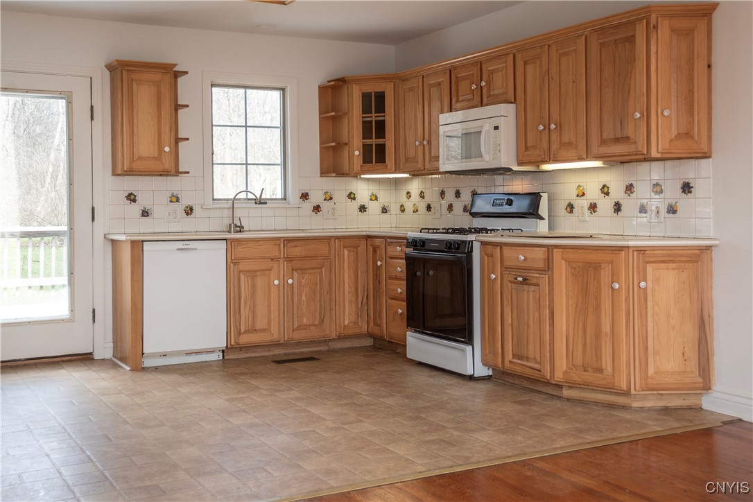 430 Tower Street, Sangerfield, New York image 23