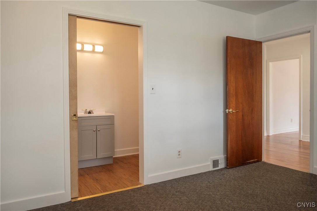 430 Tower Street, Sangerfield, New York image 30