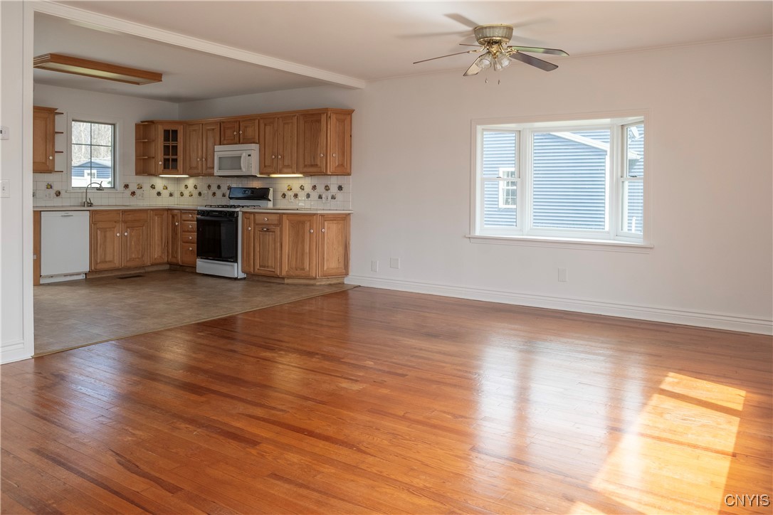 430 Tower Street, Sangerfield, New York image 22