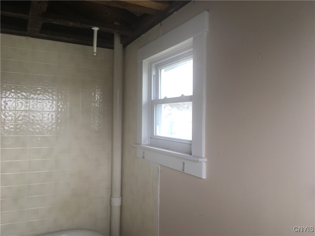8884 Michigan Avenue, Cicero, New York image 19