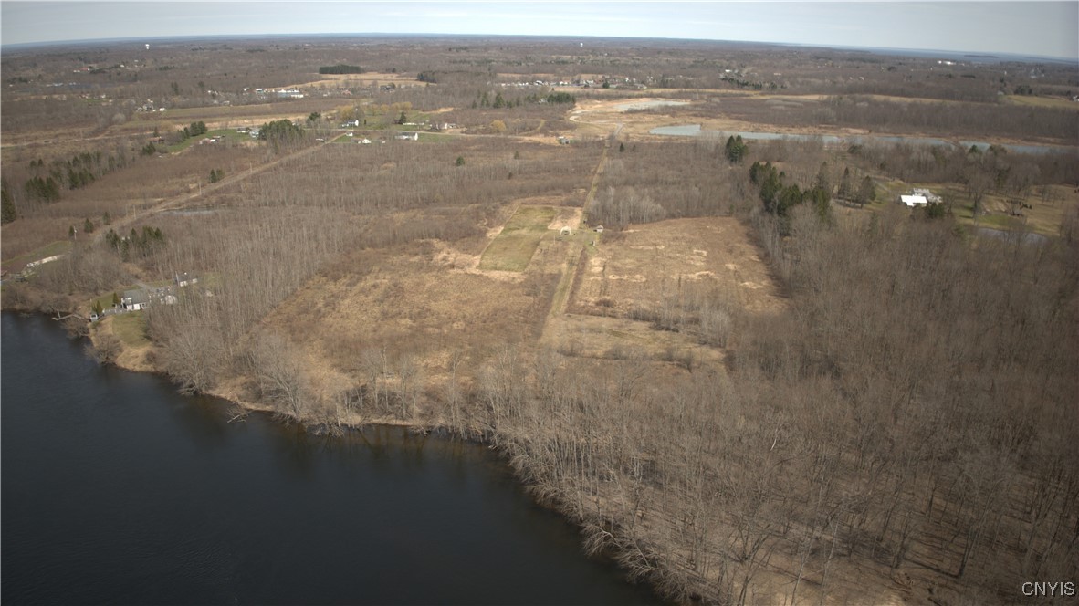 10105 Black Creek Road, Clay, New York image 10
