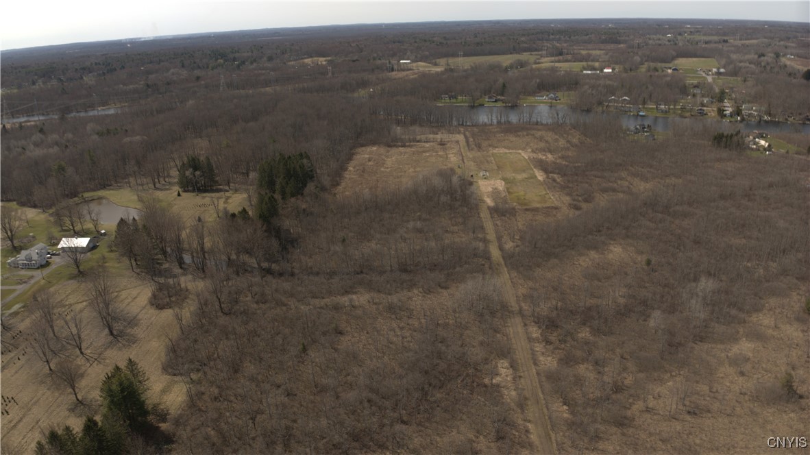 10105 Black Creek Road, Clay, New York image 2