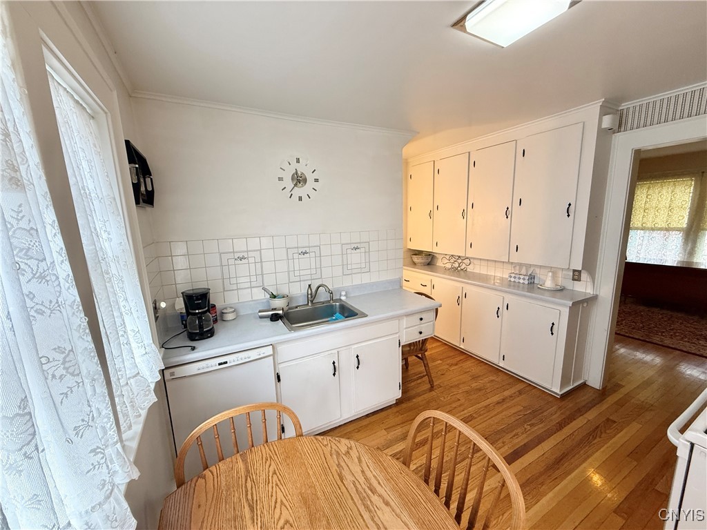 208 Scott Ave Ave, Syracuse, New York image 28