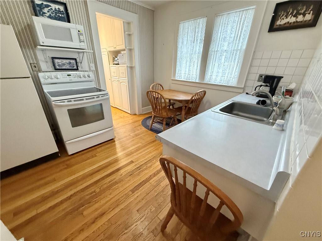208 Scott Ave Ave, Syracuse, New York image 26