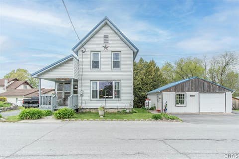 Homes For Sale - 15205 Factory Street<br/> Jefferson County, Clayton, NY 13632