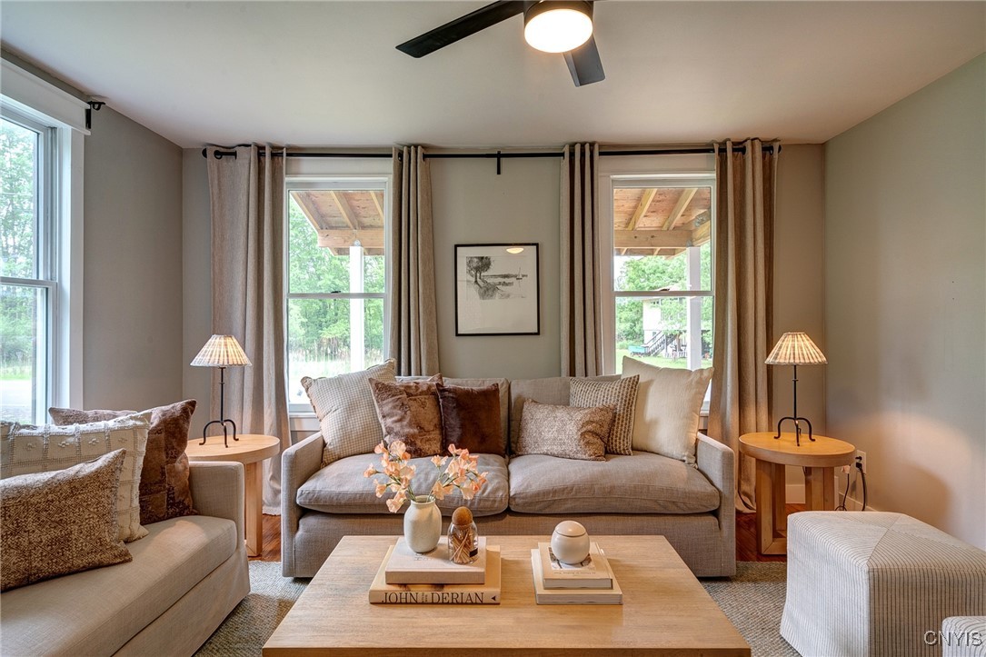 6422 Van Alstine Road, Camillus, New York image 25