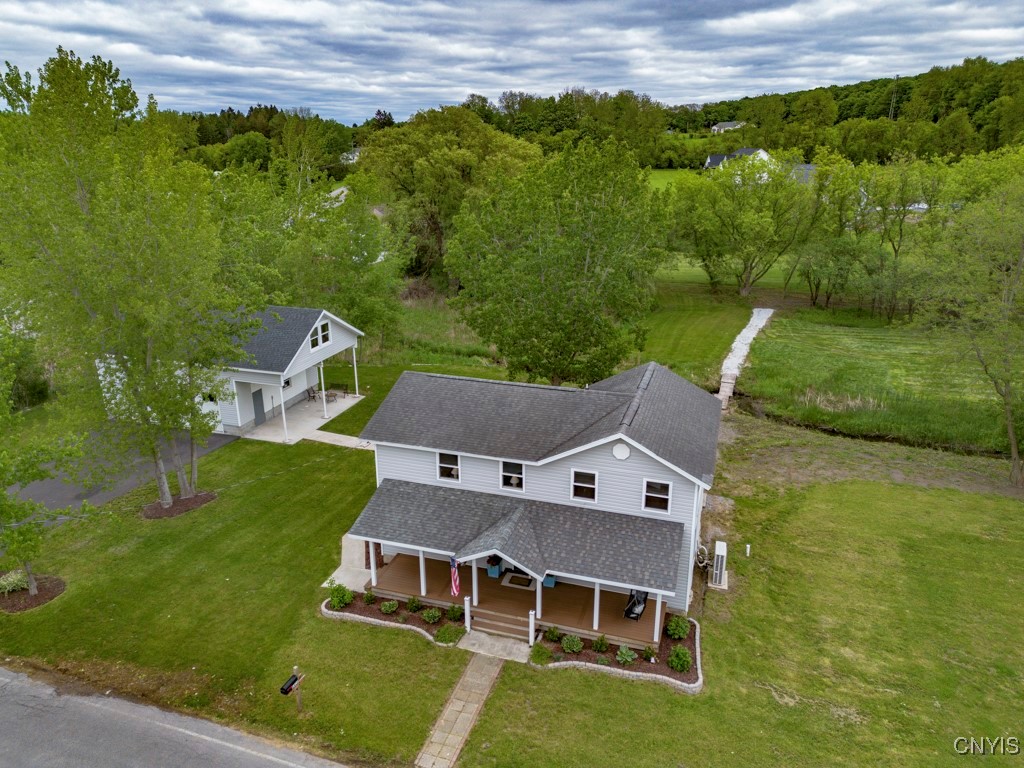 6422 Van Alstine Road, Camillus, New York image 1