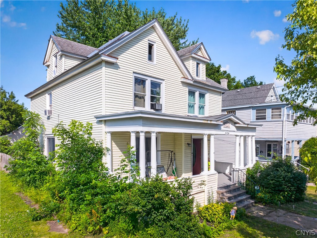 524 W Thomas Street