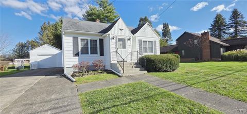 Photo of 9 Levydale Park, Cortland, NY 13045 (MLS # S1655648)