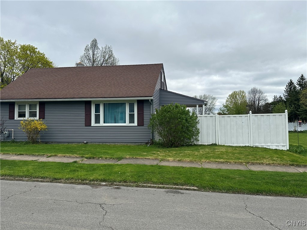 1406 Goodrich Avenue, Utica, New York image 5