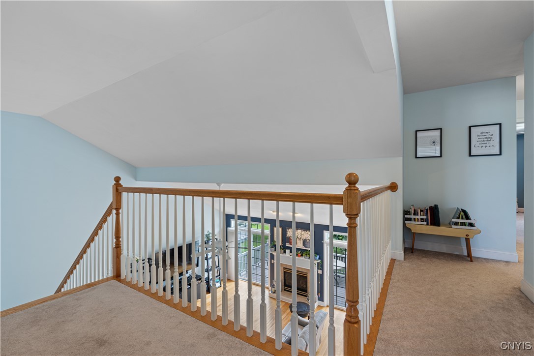 201 Falling Brook, Manlius, New York image 20
