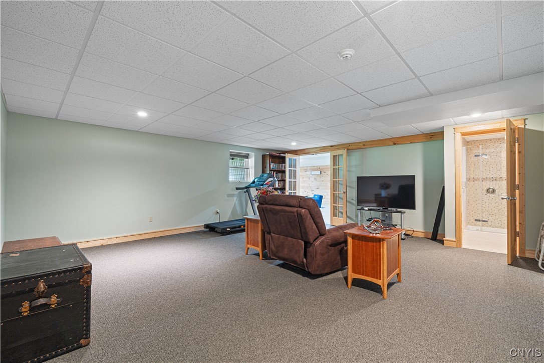 201 Falling Brook, Manlius, New York image 27