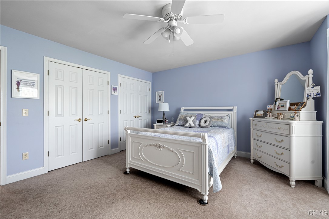 201 Falling Brook, Manlius, New York image 22
