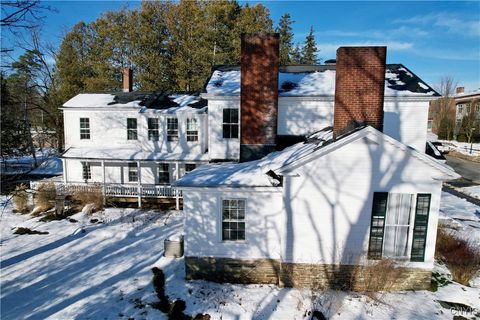 Tiny photo for 3 Sullivan Street, Cazenovia, NY 13035 (MLS # S1655442)