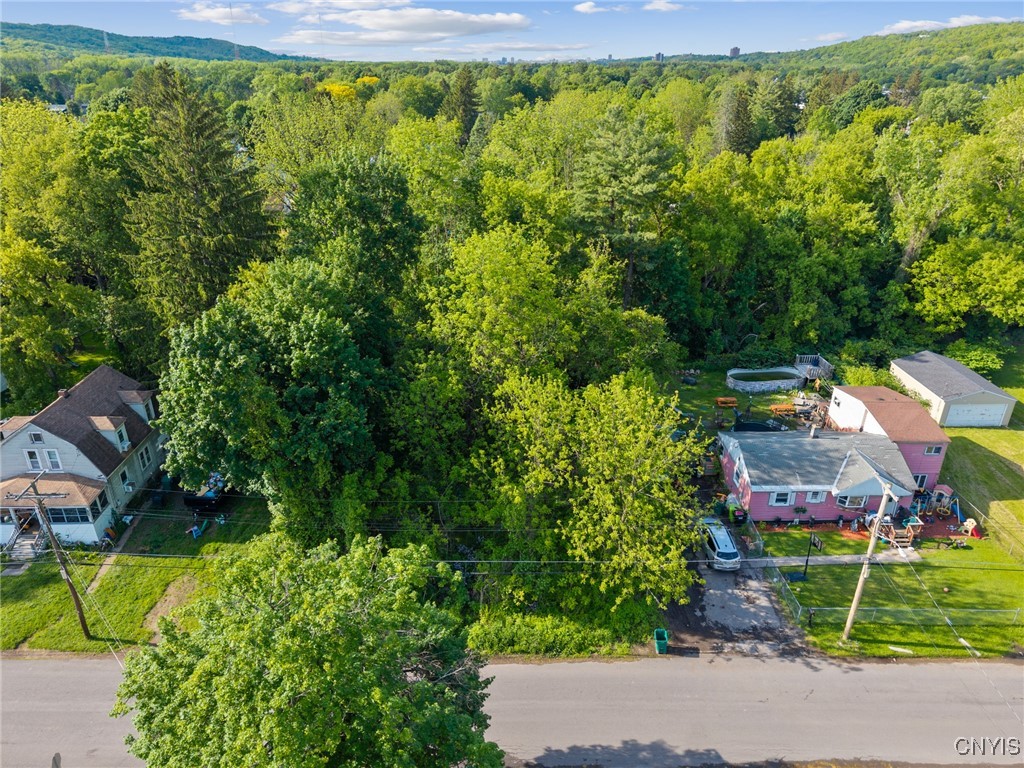 144 W Roswell Avenue