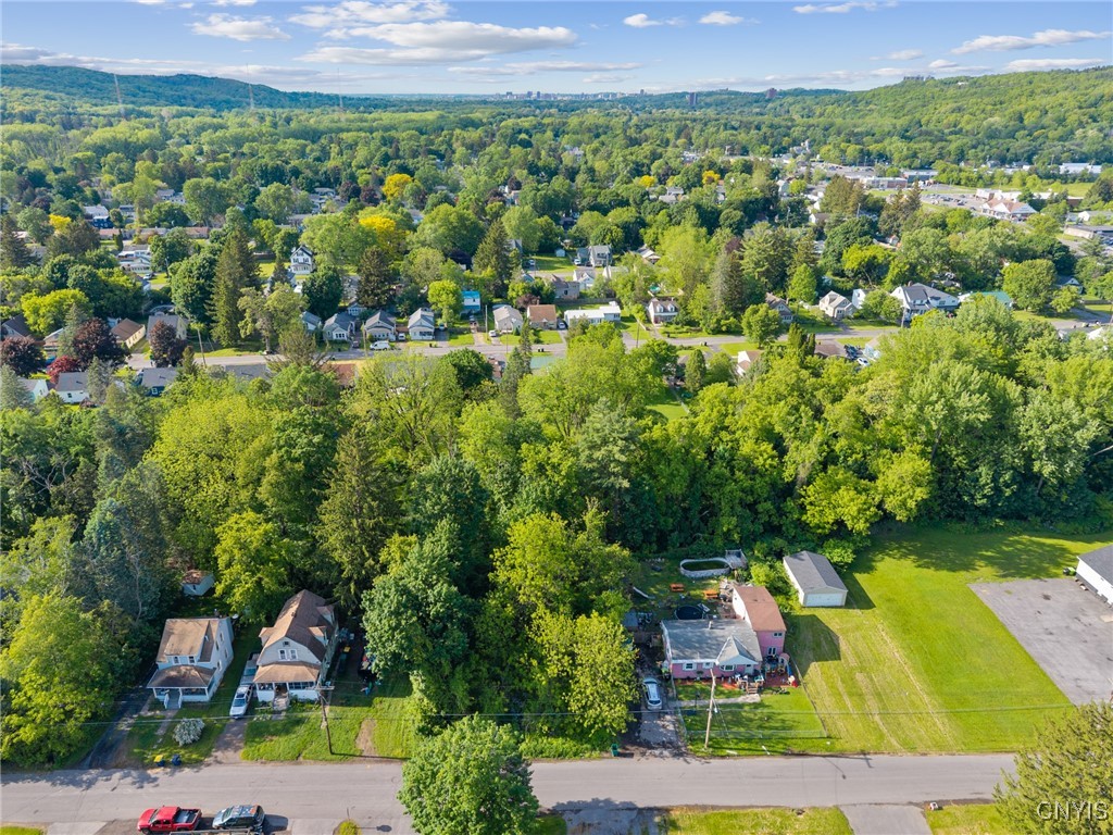 144 W Roswell Avenue
