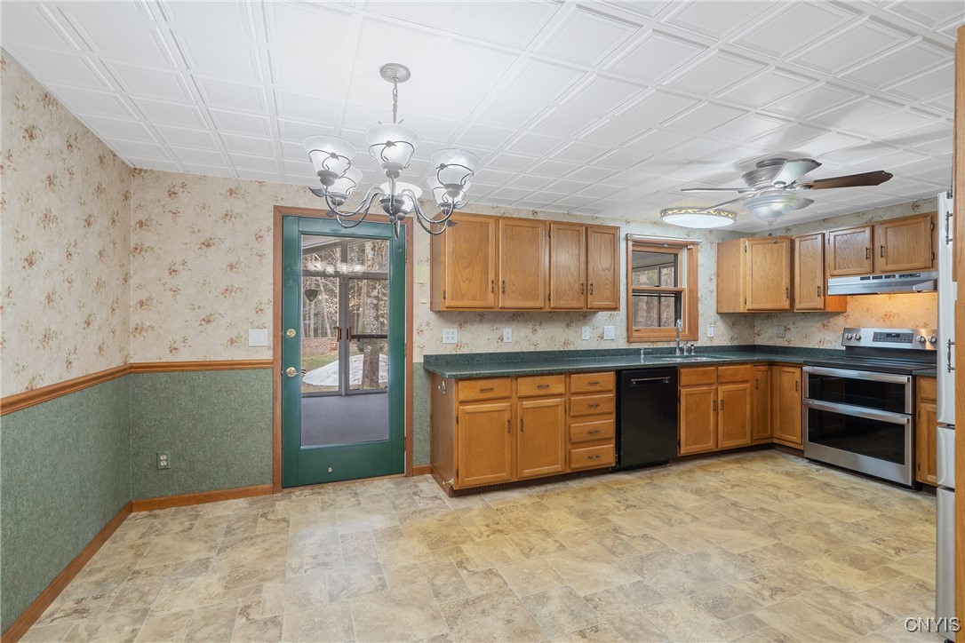 51 Howard Street, Hastings, New York image 8