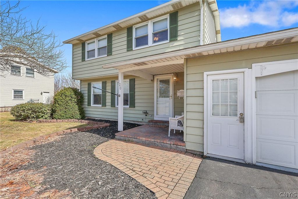 Photo of 120 Brookview Lane, Salina, NY 13088 (MLS # S1661668)