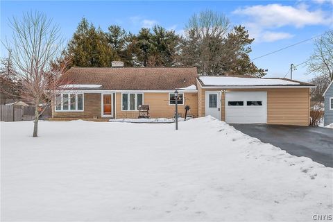 Homes For Sale - 7218 Willow Road<br/> Clay, NY 13212