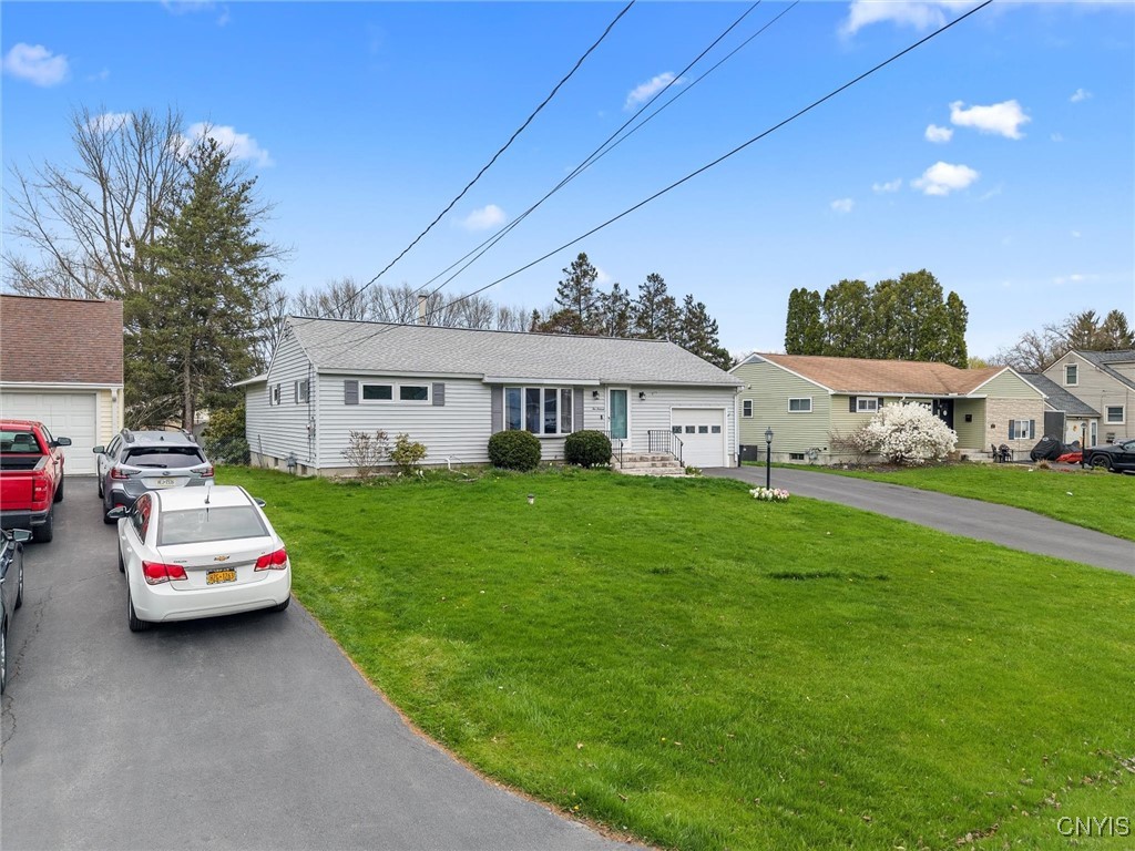 216 Rita Drive, Clay, New York image 45